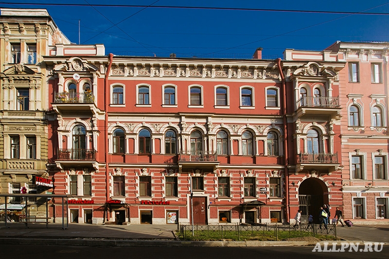 Продается 1-комнатная квартира 68,4 кв.м с балконом на ул. Чайковского - Жилая недвижимость, Продажа квартир Санкт-Петербург